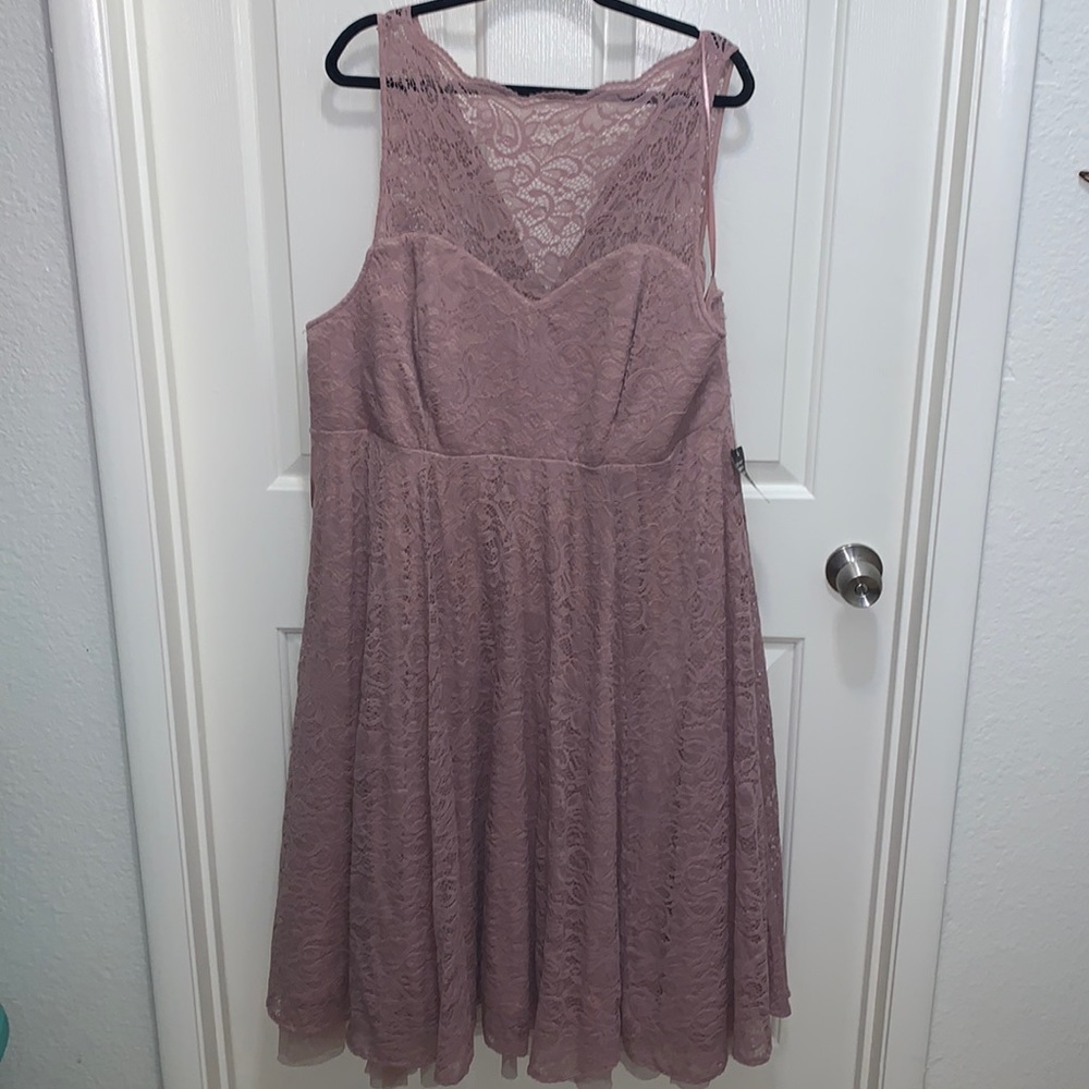 24 NWT Dress